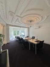 6 Lower Teddington Rd, Kingston Upon Thames à louer Photo intérieure– Image 2 sur 4