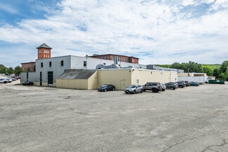 Plus de détails pour 1 Tupperware Dr, North Smithfield, RI - Industriel/Logistique à louer
