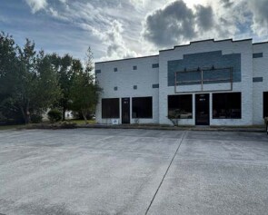 8568 Caratoke Hwy, Powells Point, NC à louer - Photo de l’immeuble – Image 1 sur 2