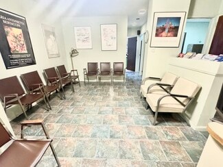 Plus de détails pour 30-44 29th St, Astoria, NY - Logement à vendre