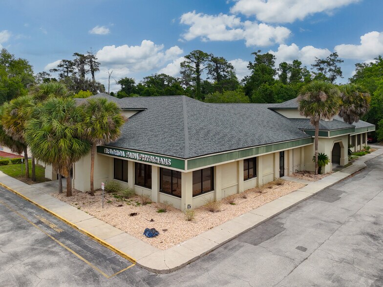 859 Park Ave, Orange Park, FL à vendre - Photo de l’immeuble – Image 2 sur 27