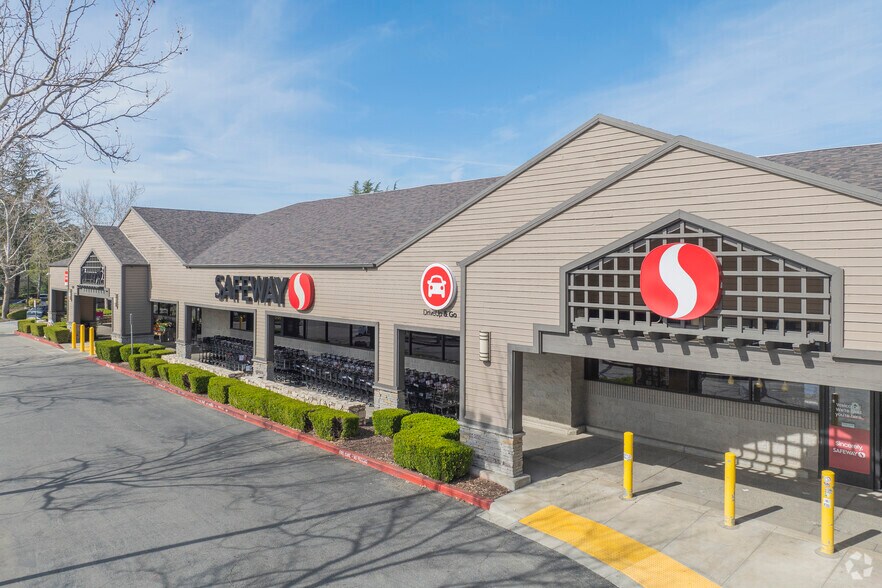 5433-5439 Clayton Rd, Clayton, CA à louer - Photo de l’immeuble – Image 2 sur 11