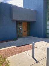 1700 E Fort Lowell Rd, Tucson, AZ à louer Photo de l’immeuble– Image 1 sur 4