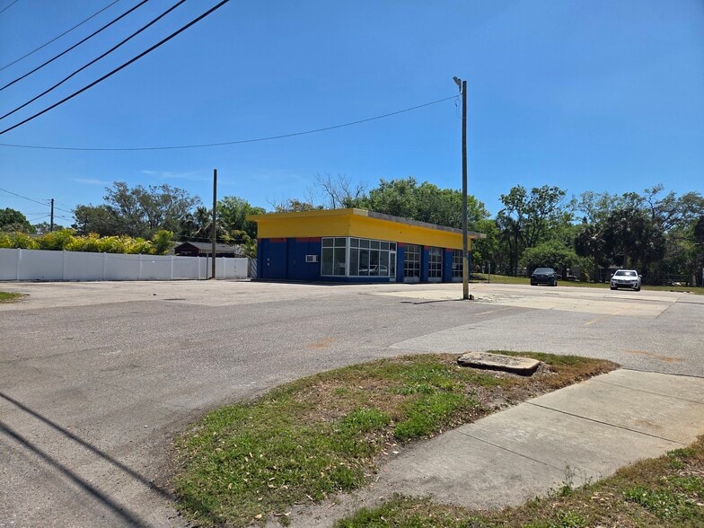 3902 S West Shore Blvd, Tampa, FL à louer - Photo de l’immeuble – Image 3 sur 8