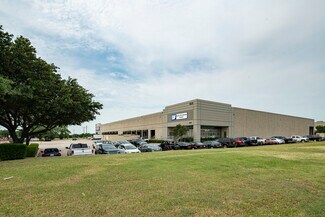 Plus de détails pour 1825 Westpark Dr, Grand Prairie, TX - Industriel/Logistique à louer