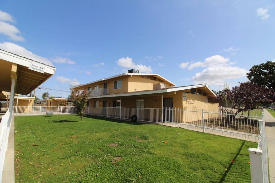 Princeton portefeuille de 2 biens à vendre sur LoopNet.fr - Photo de l’immeuble – Image 3 sur 13