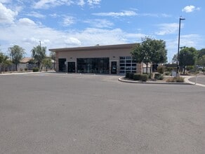 1340 E Riggs Rd, Chandler, AZ à louer Photo intérieure– Image 1 sur 9