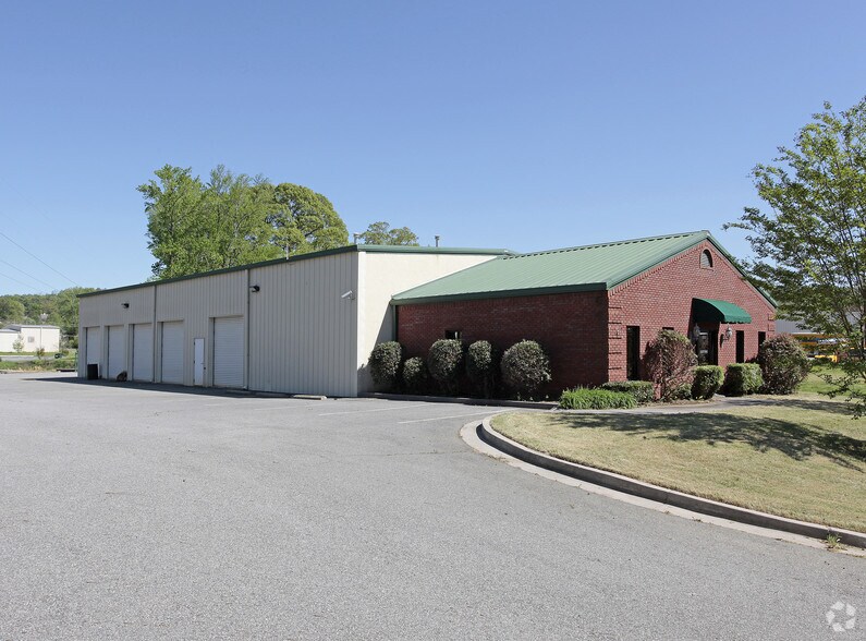 855 Rowland Springs Rd, Cartersville, GA à louer - Photo principale – Image 3 sur 5