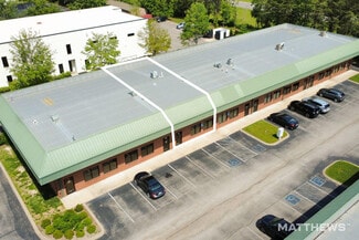 Plus de détails pour 123 SE Parkway Ct, Franklin, TN - Local d’activités à vendre