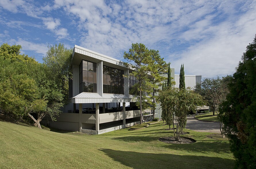 7880 San Felipe St, Houston, TX à louer - Photo de l’immeuble – Image 2 sur 11