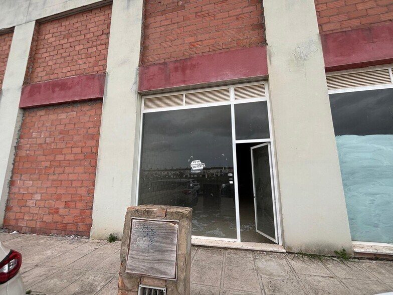 Local commercial dans Sanlúcar de Barrameda, Cádiz à vendre - Photo de l’immeuble – Image 3 sur 10