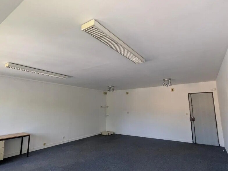 Rue Albert Einstein, Champs-sur-Marne à louer - Photo intérieure – Image 3 sur 7