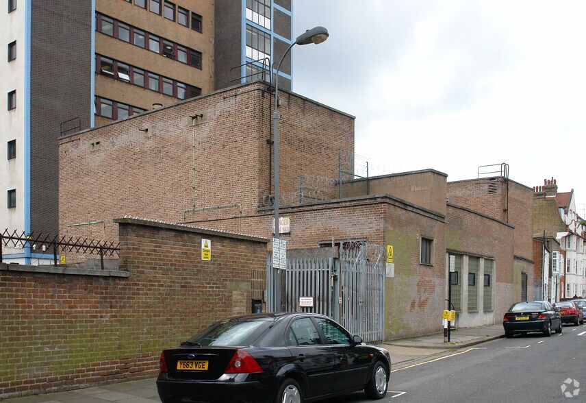23 Bulwer St, Londres à louer - Photo de l’immeuble – Image 3 sur 3