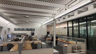 16 Bleeker St, Millburn, NJ à louer Photo intérieure– Image 1 sur 6