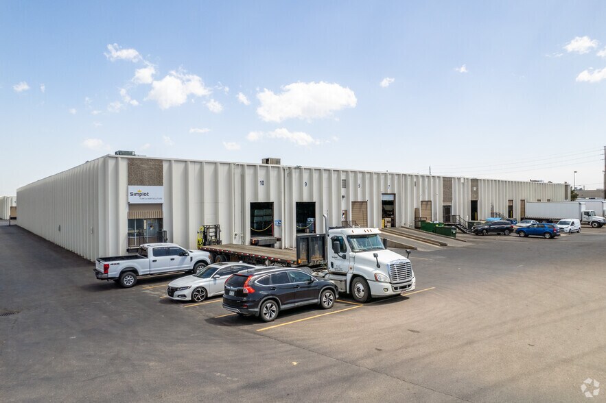 4195 Oneida St, Denver, CO à louer - Photo de l’immeuble – Image 2 sur 4
