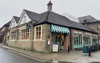Plus de détails pour 5 West St, Haslemere - Local commercial à vendre