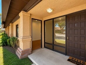 410 Merced Ave, West Covina, CA à louer Photo intérieure– Image 1 sur 18