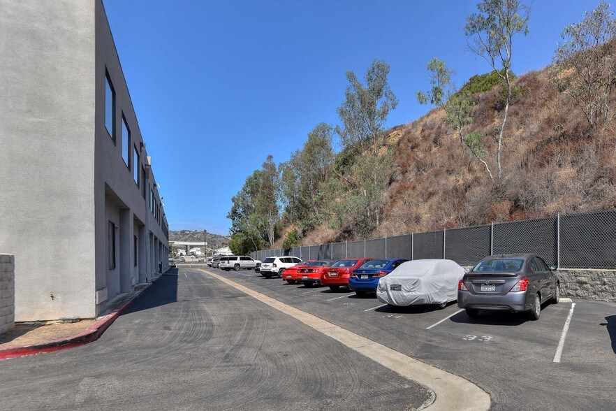 4455 Morena Blvd, San Diego, CA à louer - Photo de l’immeuble – Image 2 sur 14