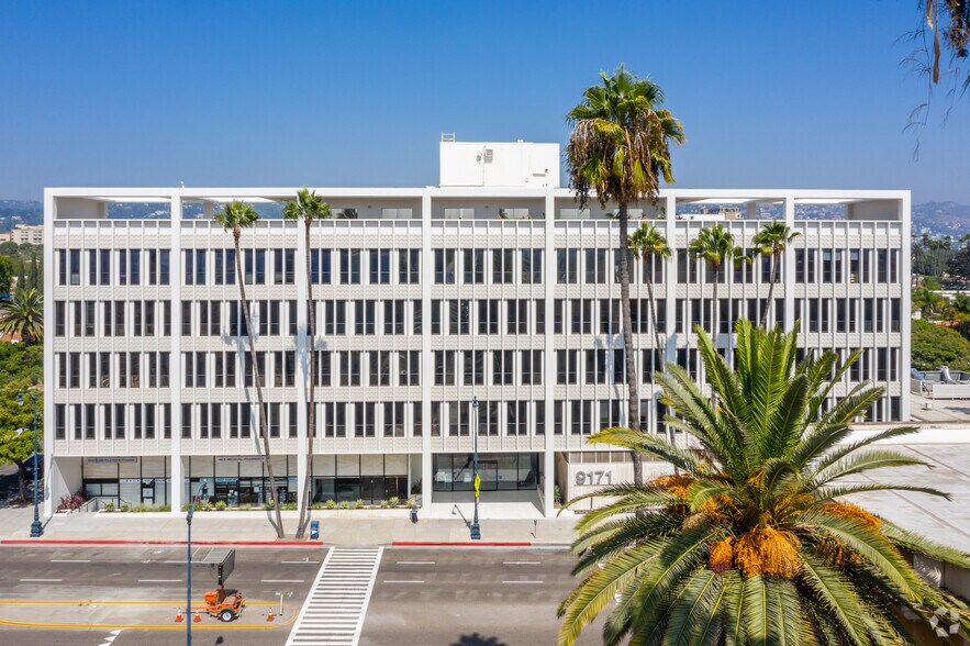 9171 wilshire Blvd, Beverly Hills, CA à louer - Photo de l’immeuble – Image 3 sur 4