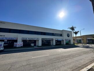 Plus de détails pour 18102 Pioneer Blvd, Artesia, CA - Bureau/Local commercial à louer