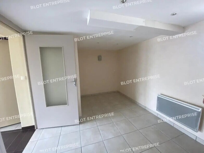 15 Rue Des Chevrins, Lanvallay à louer - Photo de l’immeuble – Image 3 sur 9