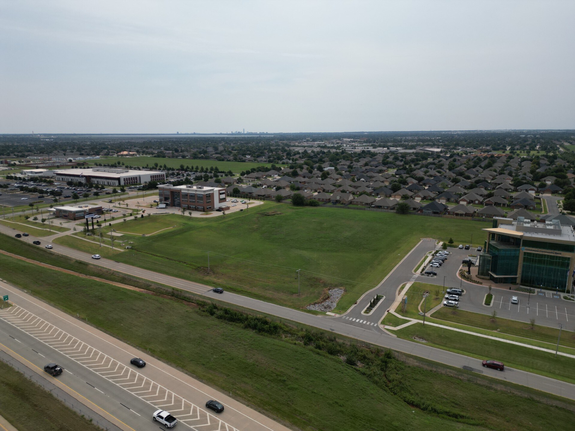 7410 W Memorial Rd, Oklahoma City, OK à vendre Photo principale– Image 1 sur 3