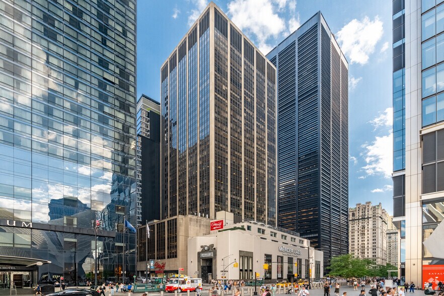 22 Cortlandt St, New York, NY à louer - Photo de l’immeuble – Image 3 sur 15