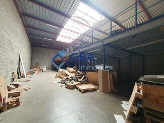 Plus de détails pour Bureau, Local d'activités à louer