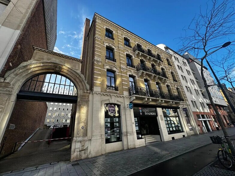 Bureau dans Le Havre à louer - Photo de l’immeuble – Image 1 sur 5