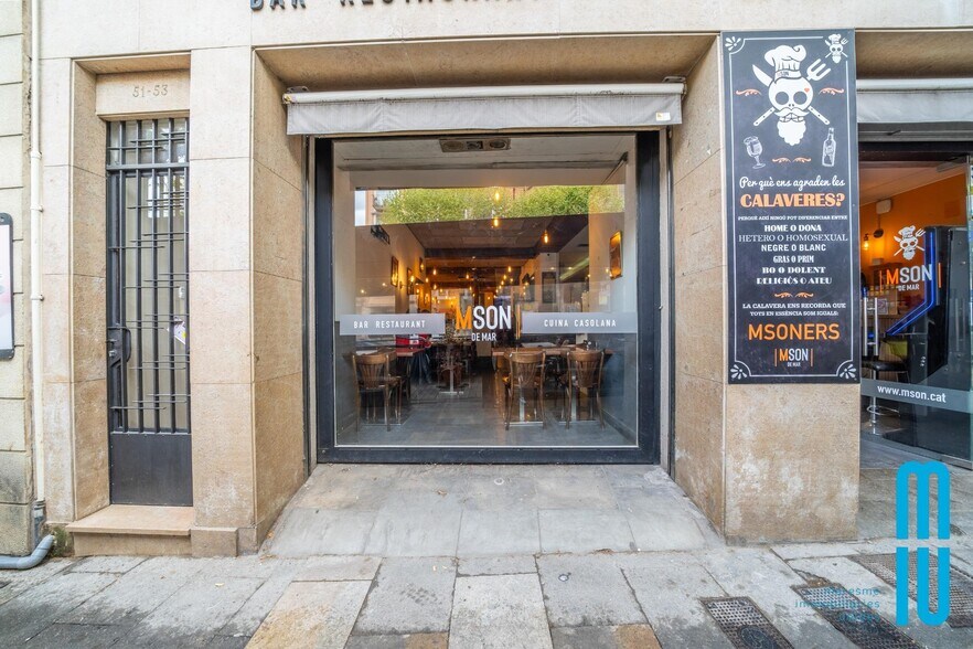 Local commercial dans Arenys de Mar, Barcelona à louer - Photo de l’immeuble – Image 2 sur 7