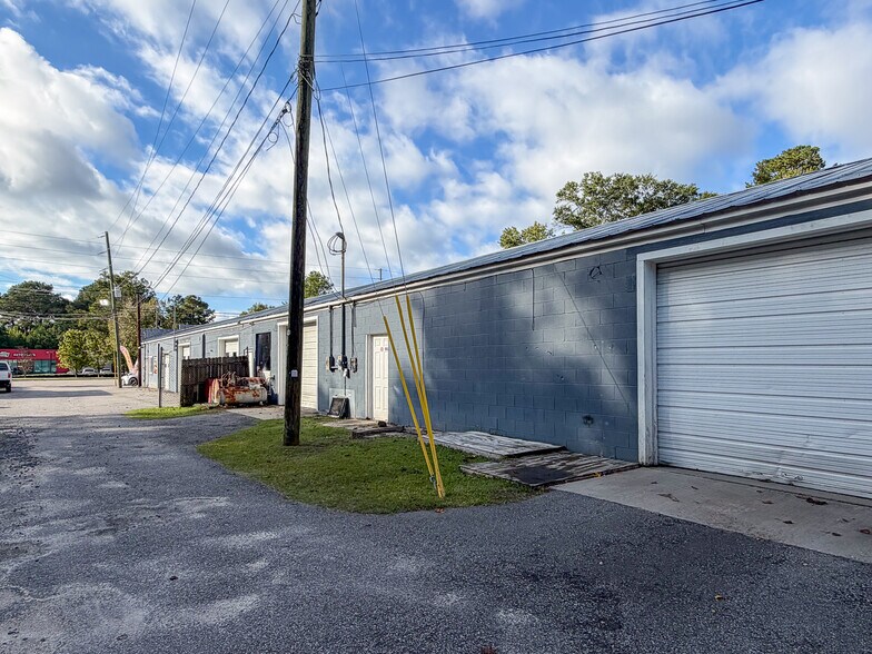 1103 Bacons Bridge Rd, Summerville, SC à louer - Photo de l’immeuble – Image 3 sur 10