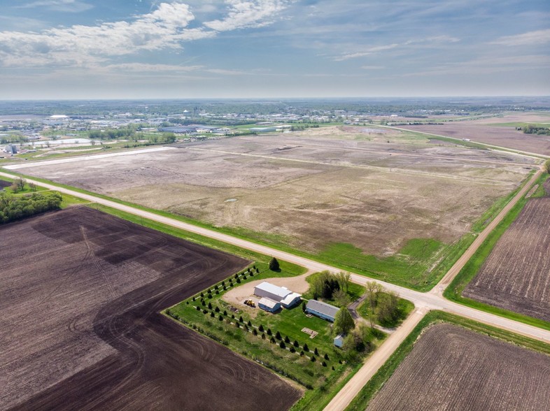 1200 Michigan Rd, Marshall, MN à vendre - Photo de l’immeuble – Image 1 sur 5