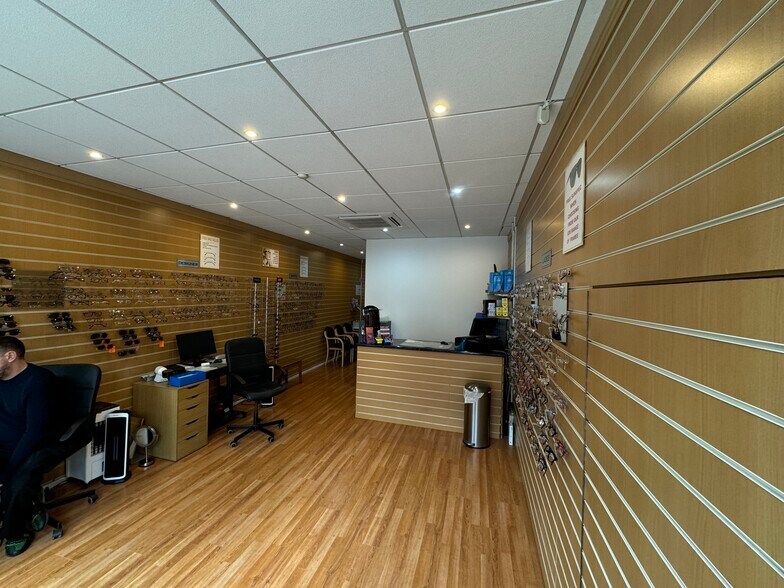 25 High St, Carluke à vendre - Photo de l’immeuble – Image 3 sur 4