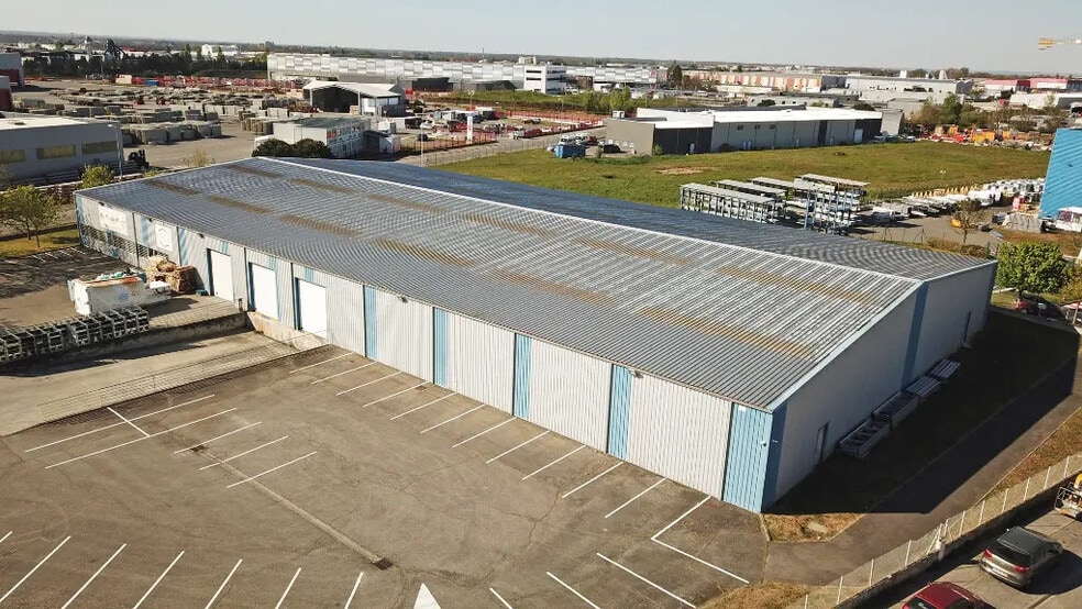 12 Boulevard Marcel Paul, Tournefeuille à vendre - Photo de l’immeuble – Image 2 sur 6