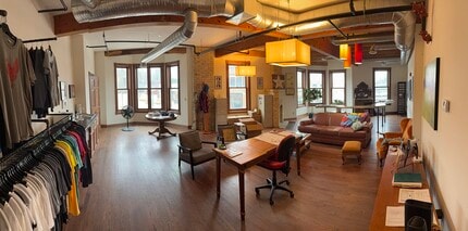 7600-7610 Harwood Ave, Wauwatosa, WI à louer Photo intérieure– Image 2 sur 4