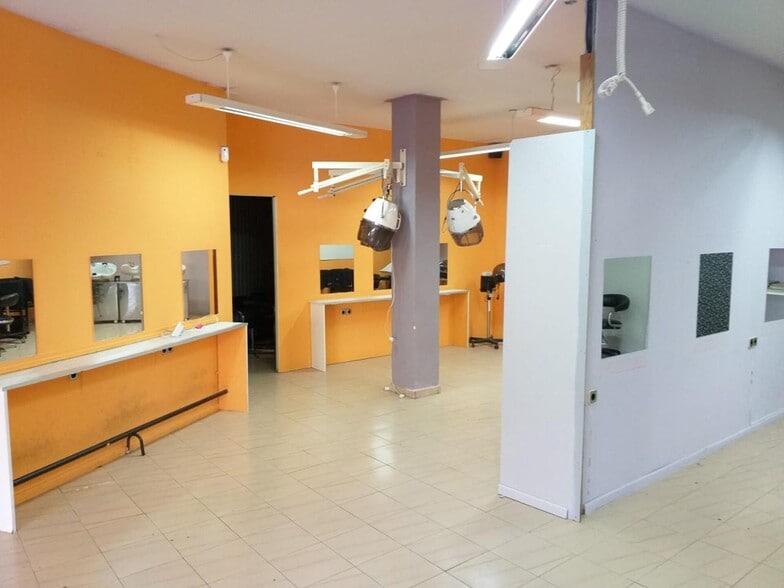 View Photo