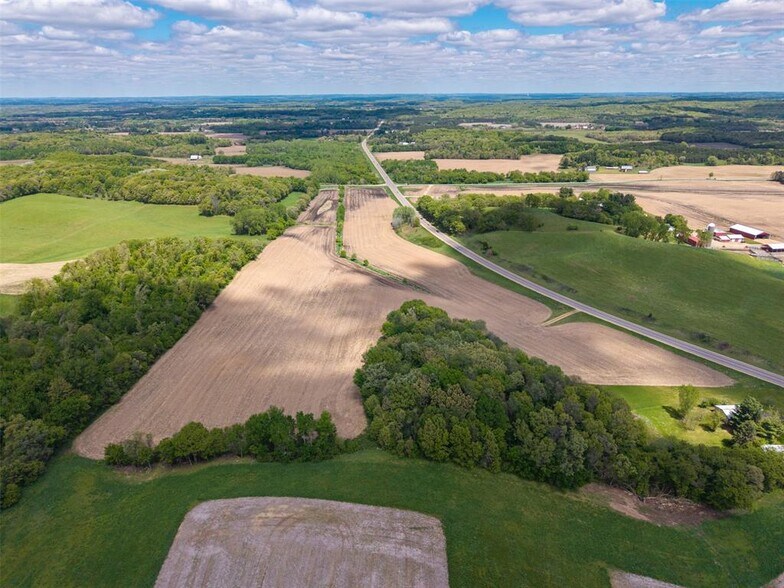 35 acres Hwy 37 & Old Town Road, Mondovi, WI à vendre - Photo de l’immeuble – Image 3 sur 12