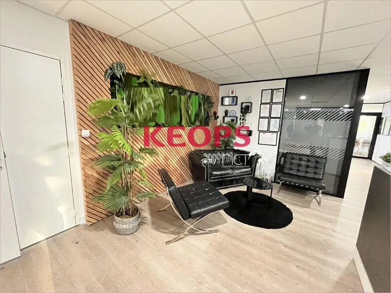 Bureau dans Labège à louer - Photo de l’immeuble – Image 3 sur 14