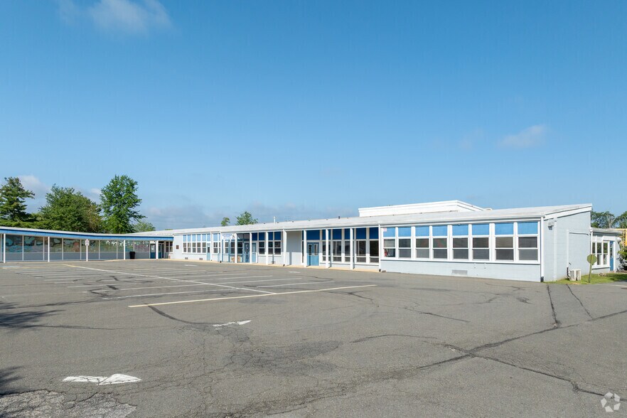 1417 Route 179, Lambertville, NJ à louer - Photo principale – Image 1 sur 20