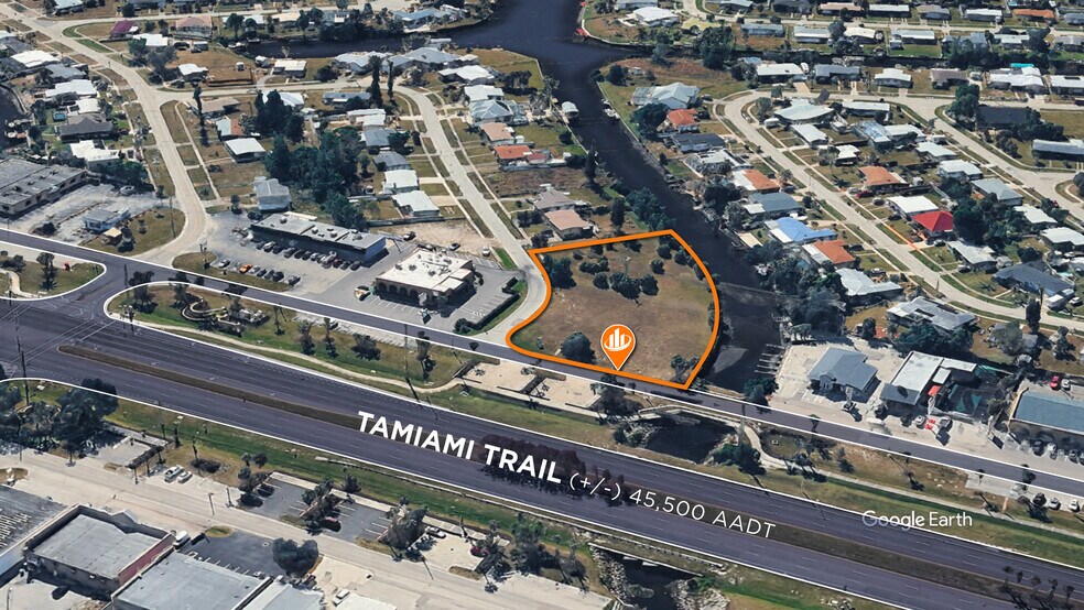 3871 Tamiami Trl, Port Charlotte, FL à vendre - Photo de l’immeuble – Image 2 sur 15