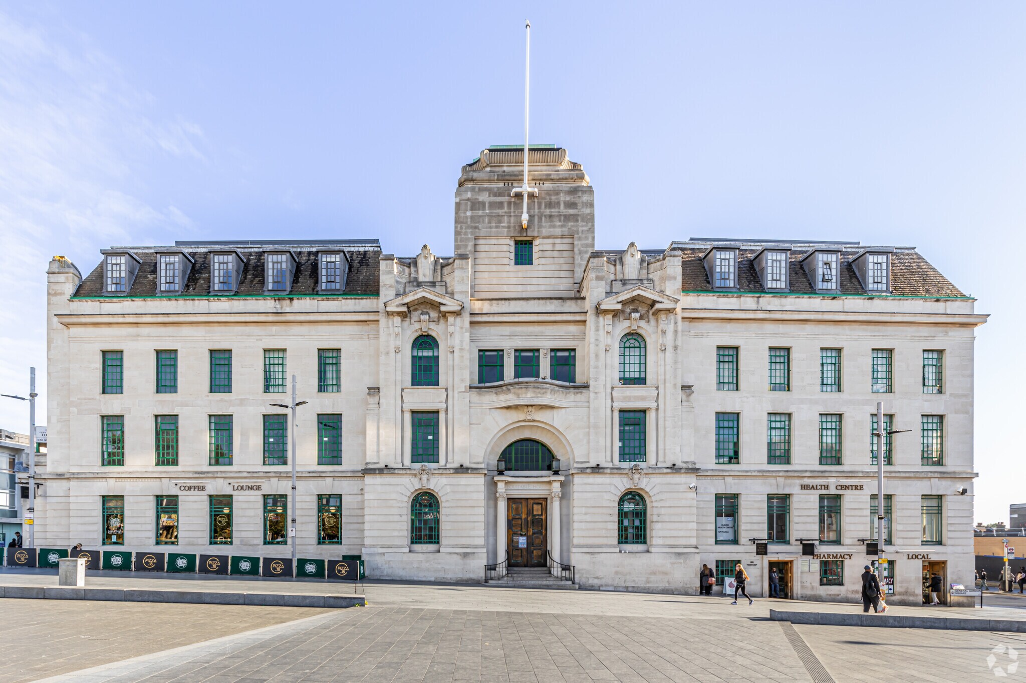 General Gordon Pl, Londres à louer Photo principale– Image 1 sur 22