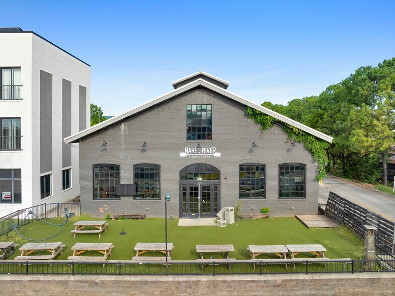 1791 Reggie White Blvd, Chattanooga, TN à louer - Photo principale – Image 1 sur 13