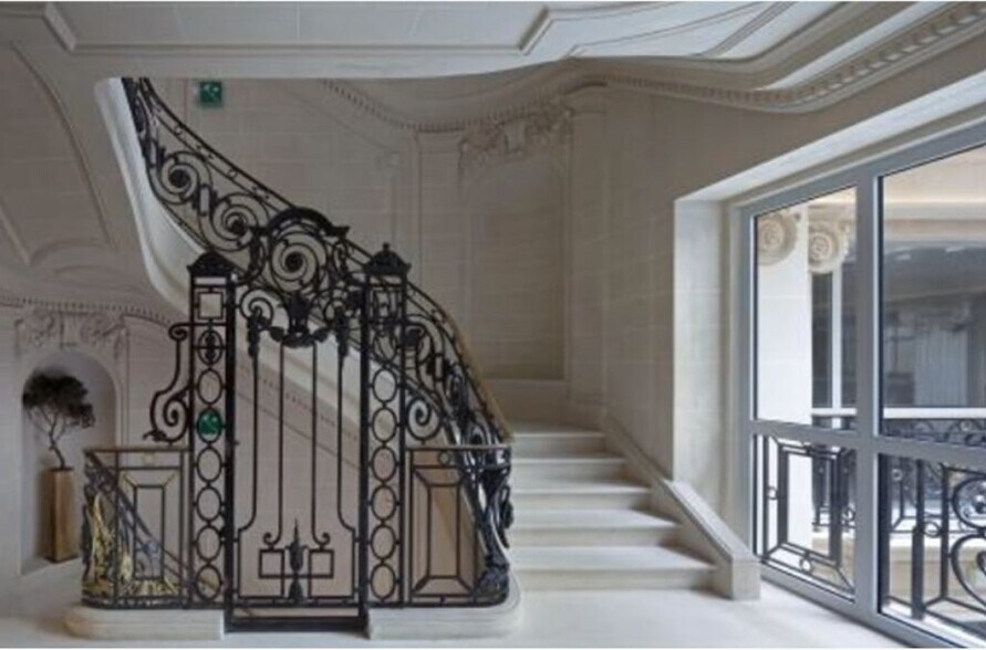 65 Rue Saint-Lazare, Paris à louer - Photo intérieure – Image 2 sur 9