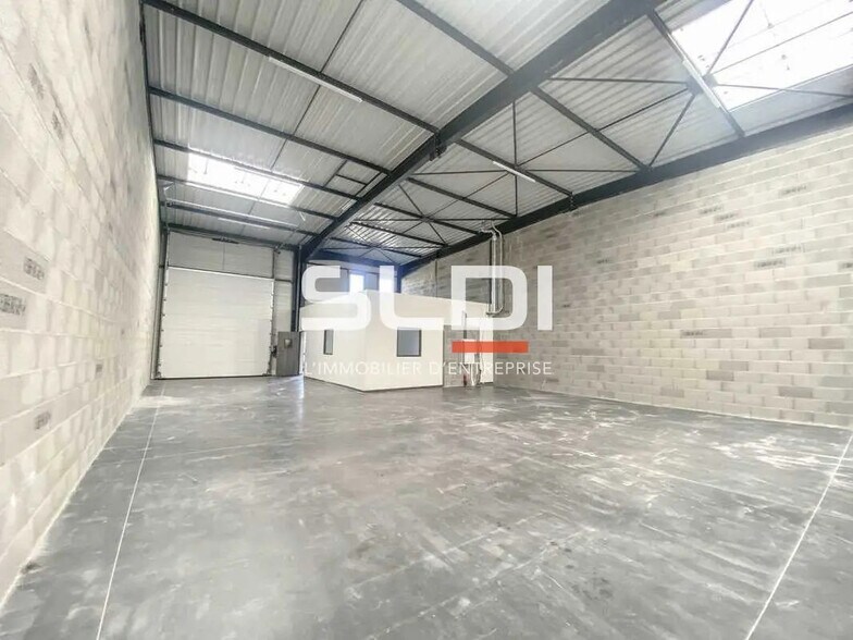 Bureau dans Corbas à louer - Photo intérieure – Image 3 sur 5