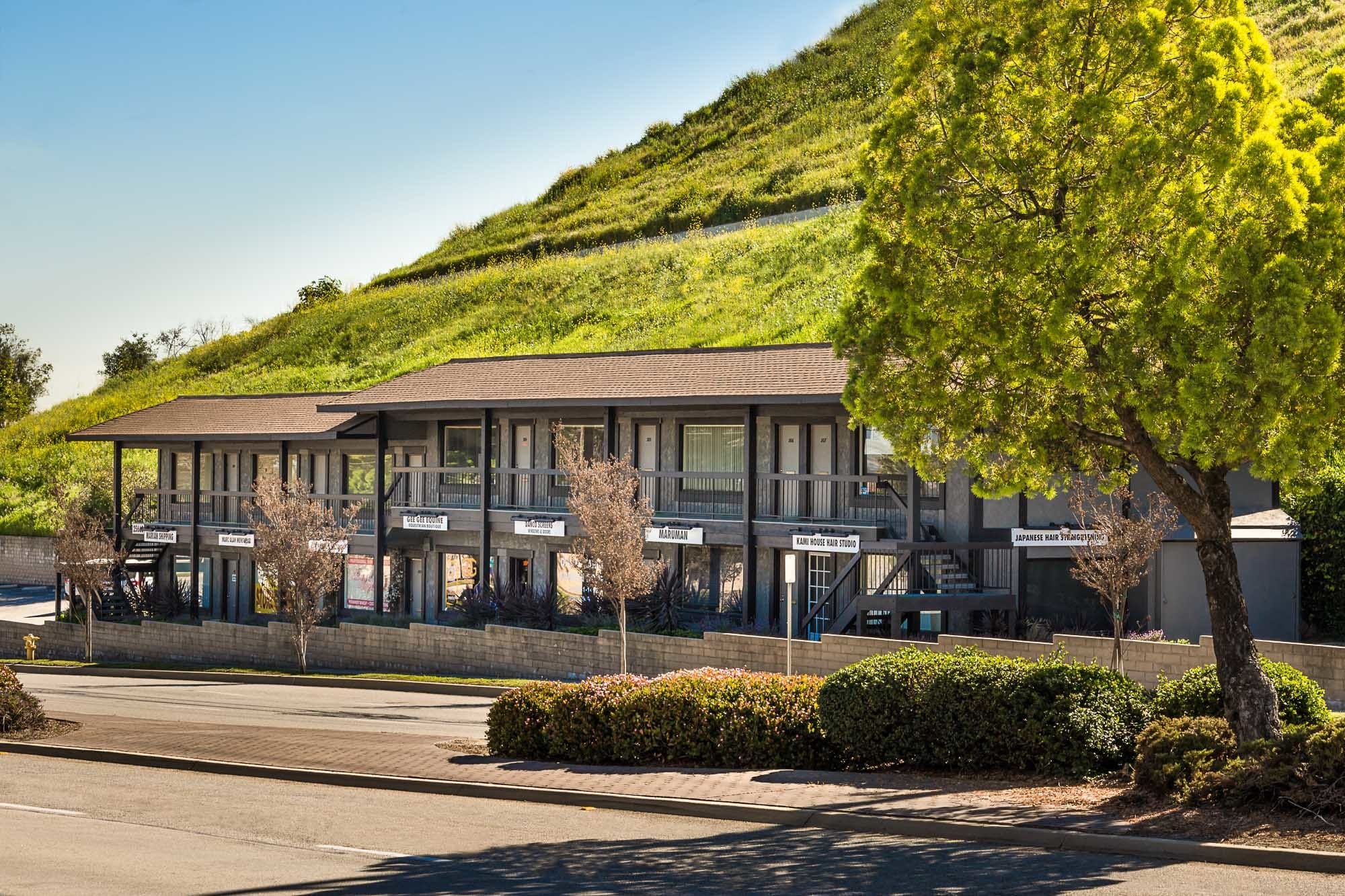 25660 Crenshaw Blvd, Torrance, CA à louer Photo principale– Image 1 sur 10