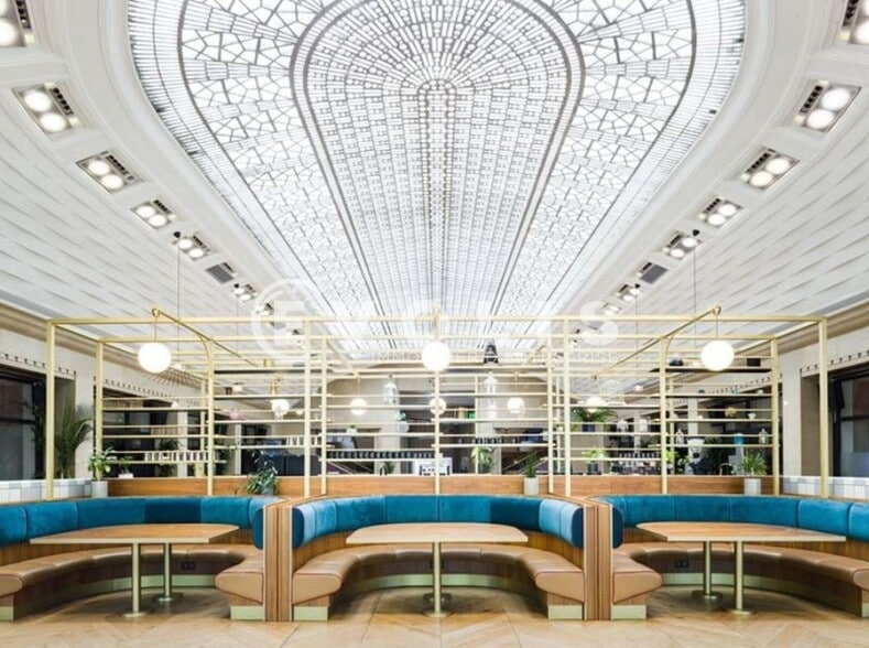 Bureau dans Paris à louer - Photo de l’immeuble – Image 3 sur 10