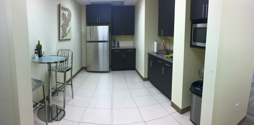 7 Bala Ave, Bala Cynwyd, PA à louer - Photo intérieure – Image 2 sur 9