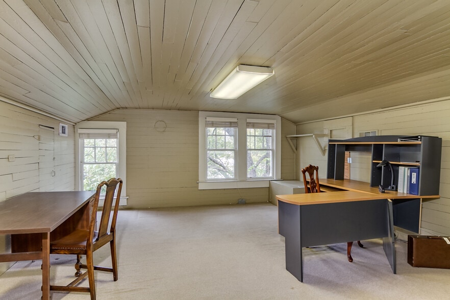 2606 8th St, Tuscaloosa, AL à vendre - Photo intérieure – Image 3 sur 162