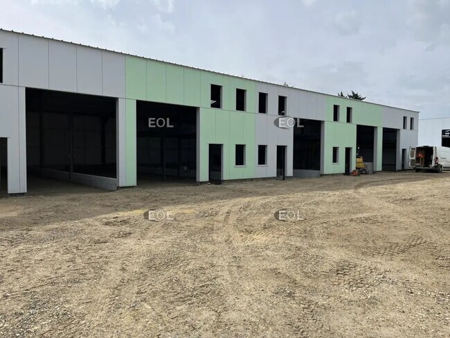 Plus de détails pour 200 Rue Des Entreprises, Novillers - Local d'activités à louer