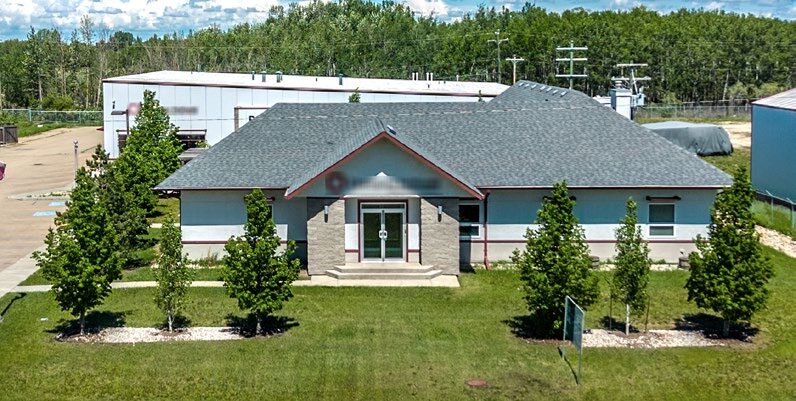 9504 90 Av, Morinville, AB à vendre - Photo de l’immeuble – Image 2 sur 16
